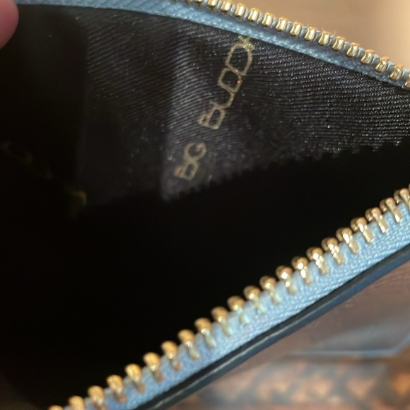 Big Buddha NWOT Metallic Light Blue Pebbled Leather Cosmetic Pouch